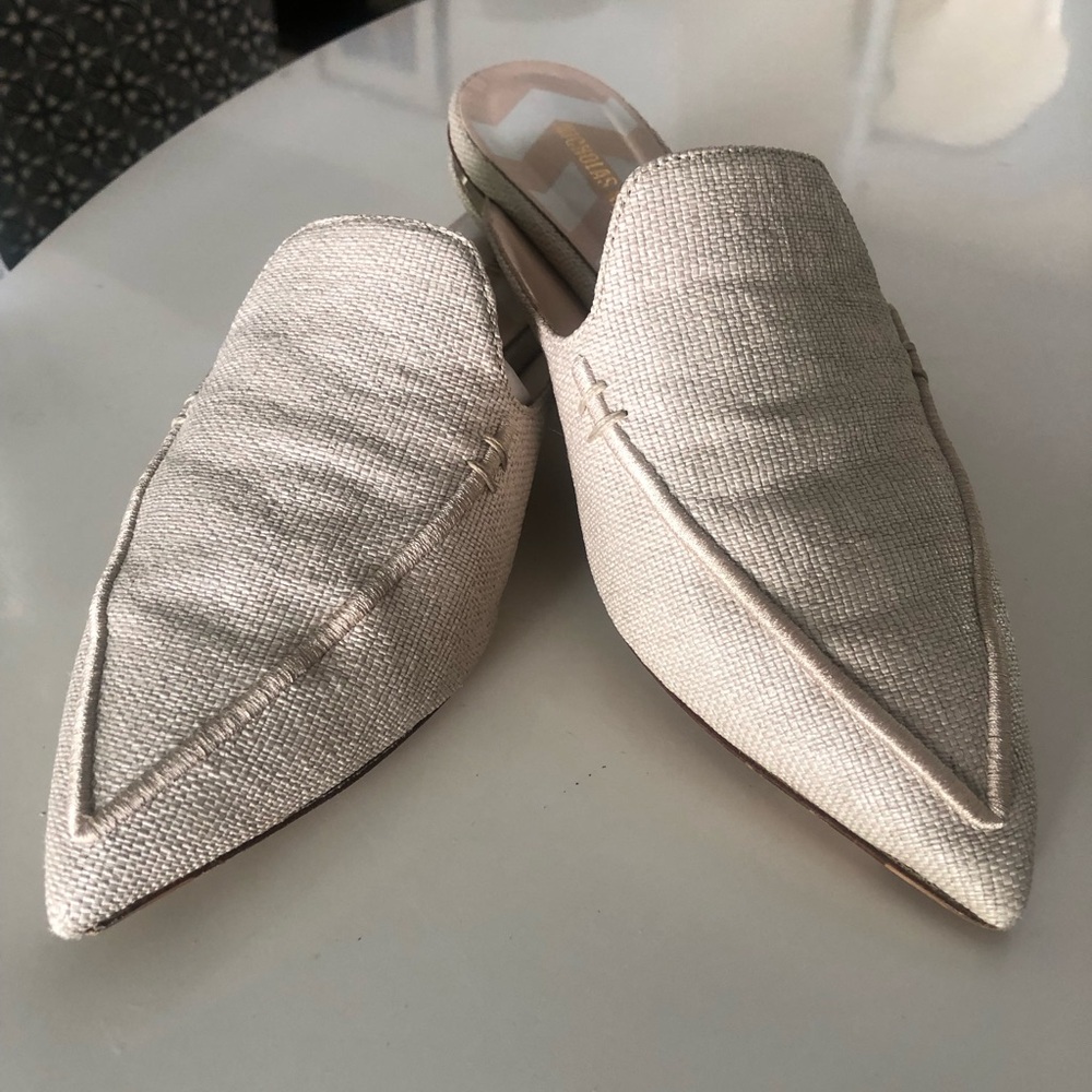Nicholas Kirkwood Beige Linen Beya Mules. Sz EU 39.5. Excellent Condition.